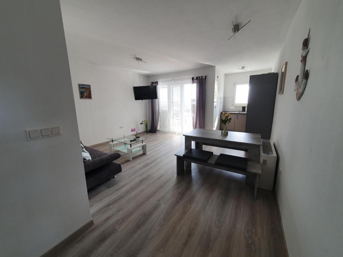Apartments Villa M&M 2 Бибине Екстериор снимка