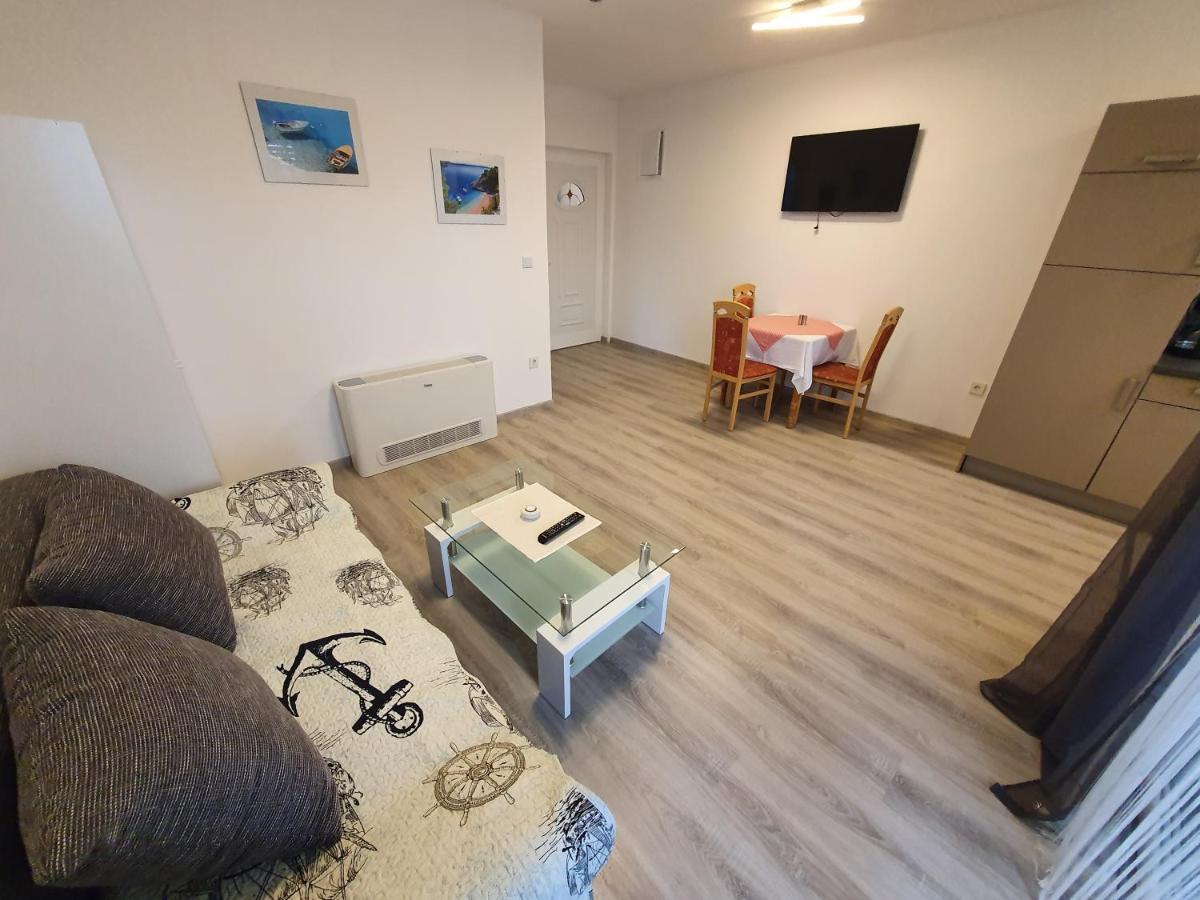 Apartments Villa M&M 2 Бибине Екстериор снимка
